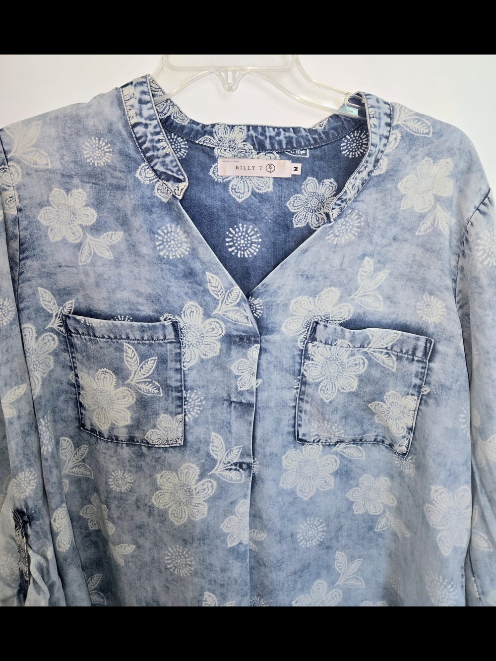 Billy T Light Wash Floral Button-Front & Sleeve Option Vegan Women's Size M